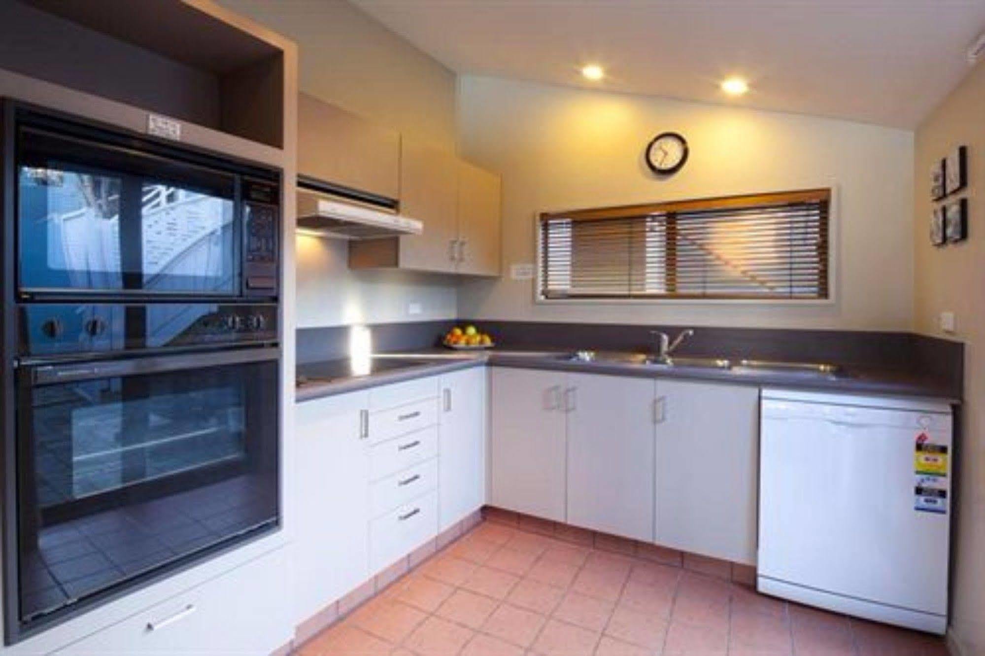 Apartments At Spinnaker Bay Queenstown Dış mekan fotoğraf